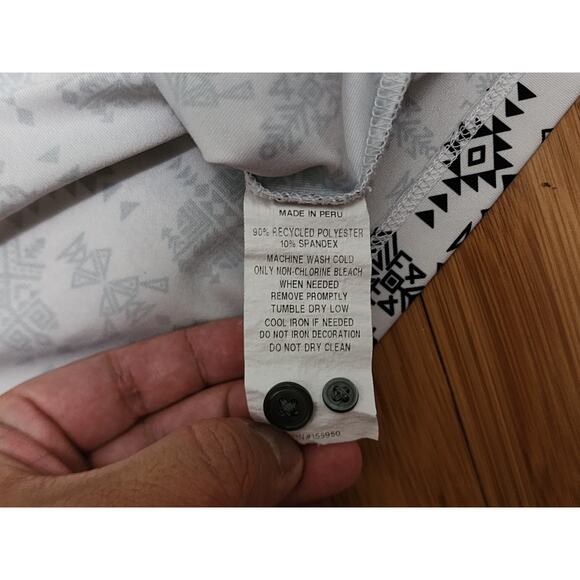 Greyson Spirit World Polo Golf Shirt Men M Arctic White All Over Print Wolf Logo - Picture 5 of 7